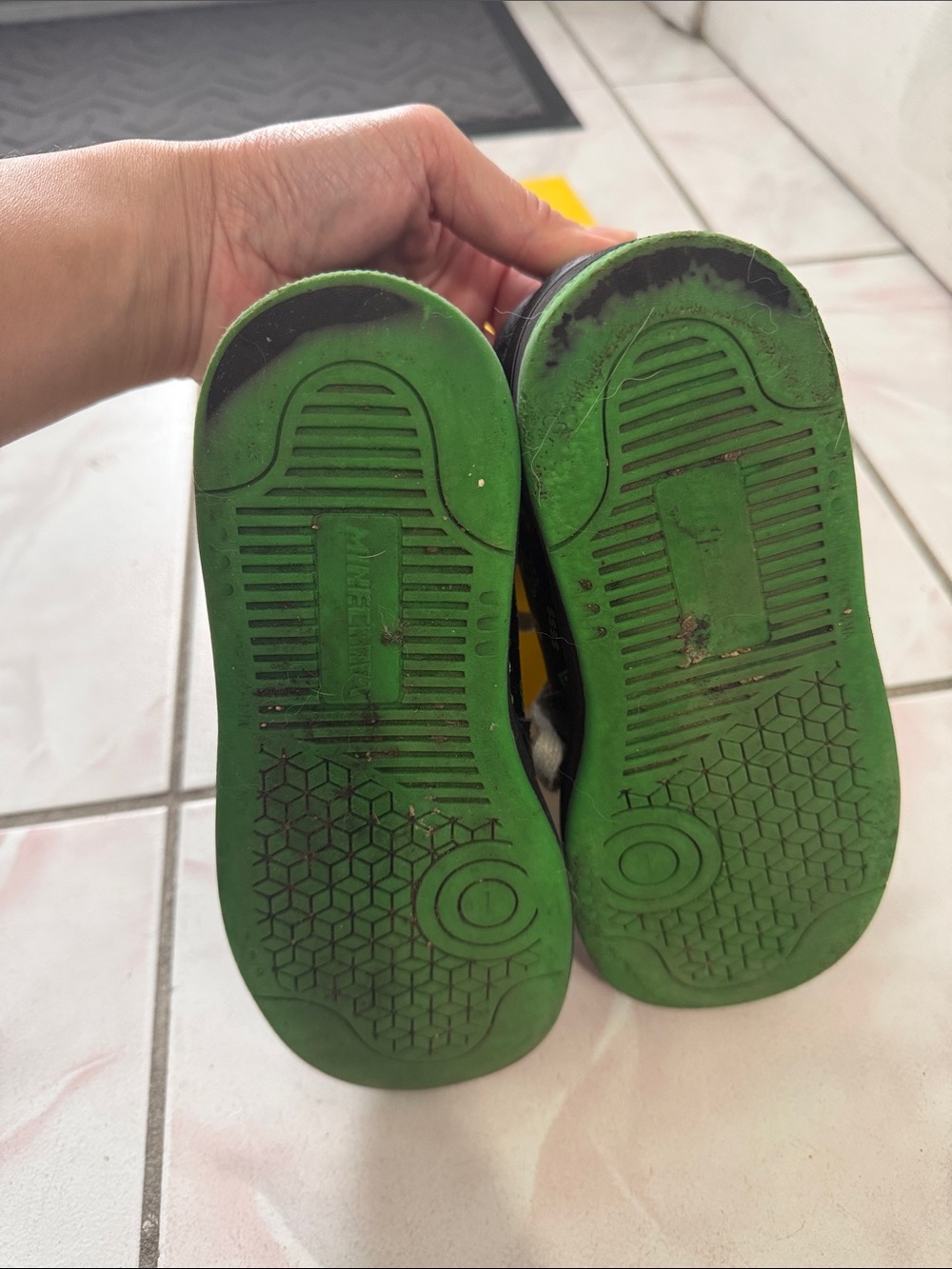 Minecraft Kids Black & Green Graphic Lace-Up Sneakers - Picture 6 of 10